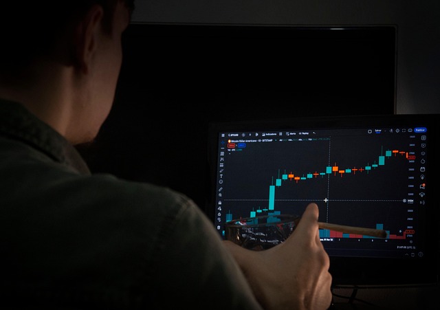 Market Capitalization Shifts, Bitcoin’s Dominance, and Capital Flows