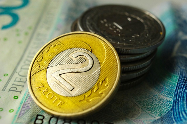 How to Determine the Current Value of Silver British Crown Coins
