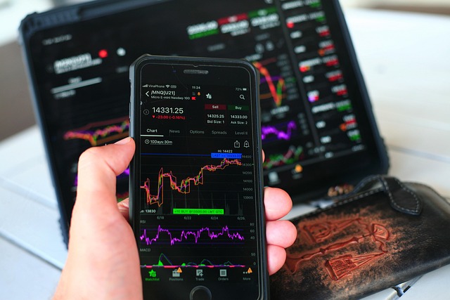 Strategies for Effective Use of Binance Trading Charts