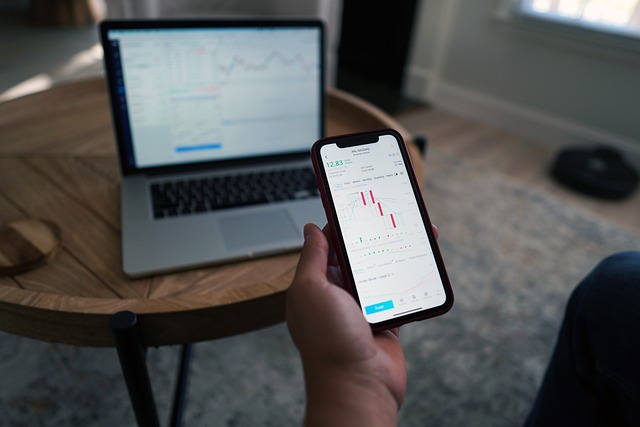 Apa iku Automated Crypto Trading Bot?