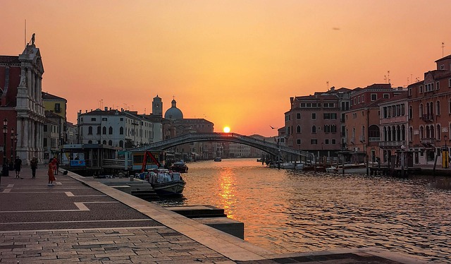 How altcoin cycles influence Bitcoin’s 2030 valuation