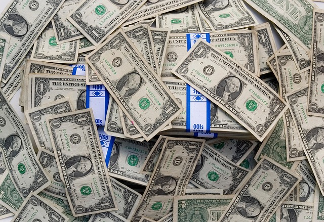 Strategic Approaches for Trading and Investing in 2024
