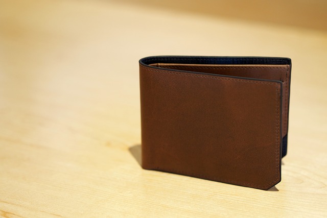 Exploring Wallet Options: Hot vs. Cold Storage